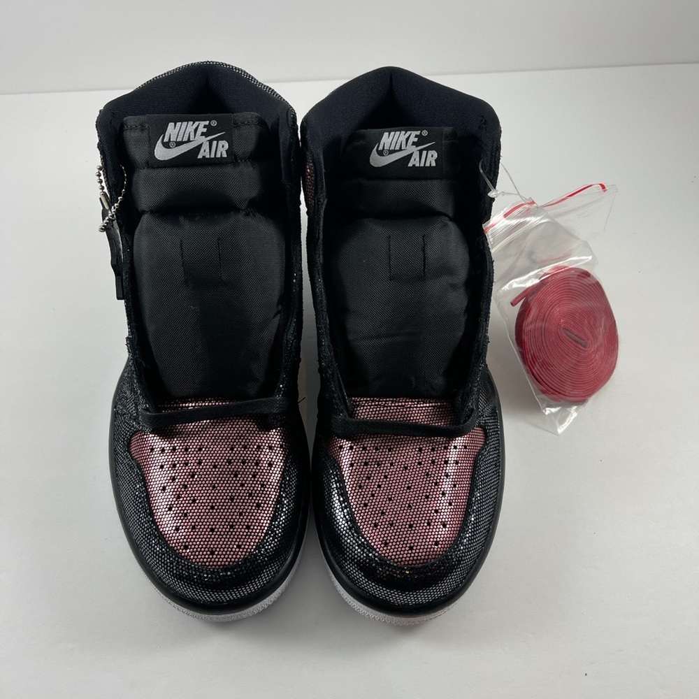 Nike Air Jordan 1 High Fearless - Picture 2 of 4